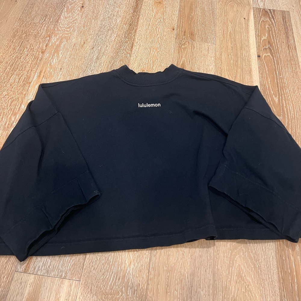 lululemon Oversize Crop T Shirt LIKE NEW CONDITION